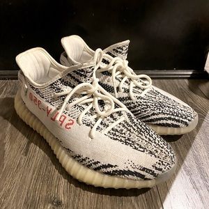 Yeezy zebra 350 V2